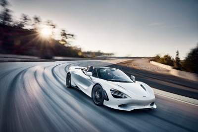 McLaren reveals more of the Bowers & Wilkins audio system in the 750S
