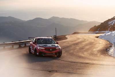 Acura to take on 2023 Pikes Peak International Hill Climb