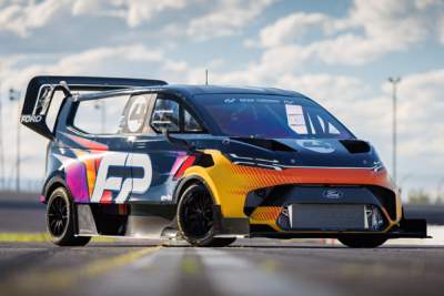 Ford to take on Pikes Peak with this SuperVan 4.2