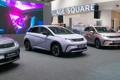 BYD Dolphin launches in SG, first hatchback from BYD here