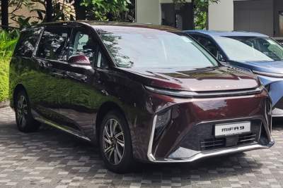The Maxus MIFA 9 premium electric MPV is in Singapore
