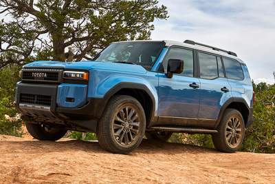 Toyota reveals new Land Cruiser with hybrid drivetrain