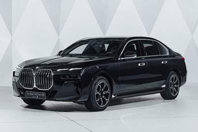 BMW reveals new i7 Protection and 7 Series Protection