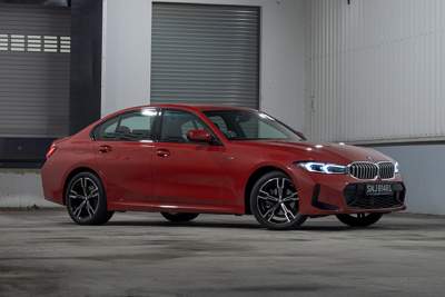BMW 3 Series Sedan 318i M Sport Facelift Review