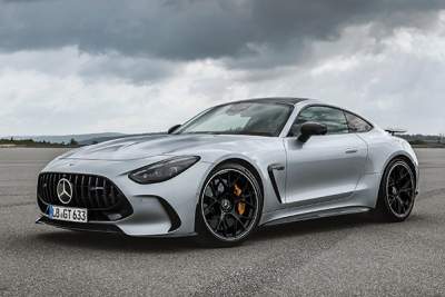 Mercedes-AMG GT gets all-wheel drive and 2+2 seating layout