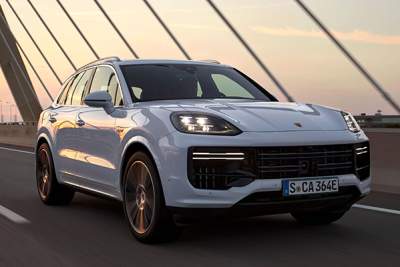 Porsche unveils new Cayenne Turbo E-Hybrid