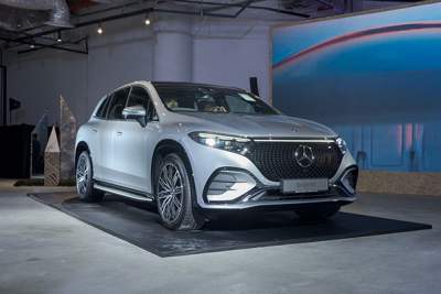 Mercedes-Benz launches all-new flagship EQS SUV in Singapore