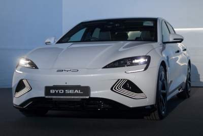 BYD launches the Seal with an exhilarating drive experience