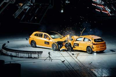 What happens when a Mercedes EQA crashes into an EQS SUV?