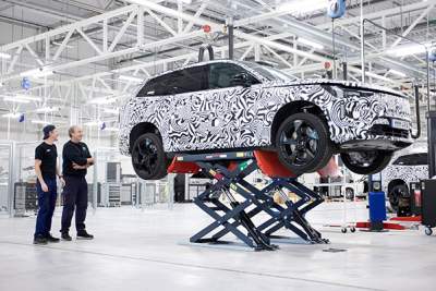 Volvo opens new software testing centre in Sweden