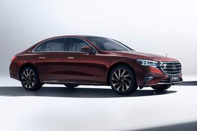 Mercedes reveals E-Class L designed for Chinese customers