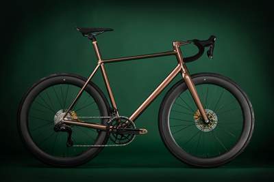 Aston Martin reveals new J.Laverack .1R road bicycle