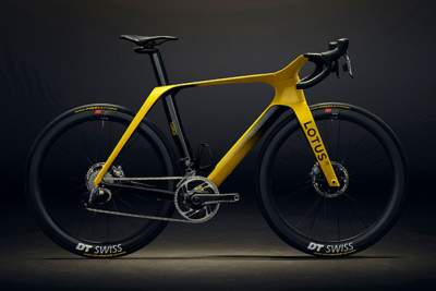 Lotus reveals Type 136 bicycle with lightweight motor