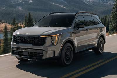 Updated Kia Sorento gets futuristic new exterior