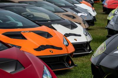 Over 1,600 Lamborghinis support Movember movement