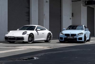 Porsche 911 Carrera 3.0 vs BMW M2 Coupe 3.0