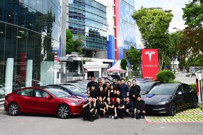 Tesla starts deliveries of updated Model 3 in Singapore