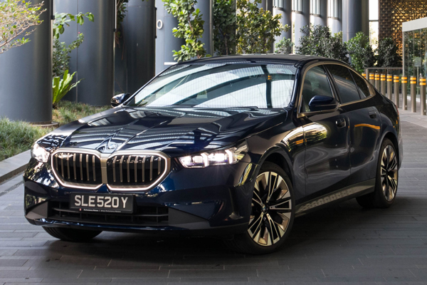BMW 5 Series 520i Launch Edition Review
