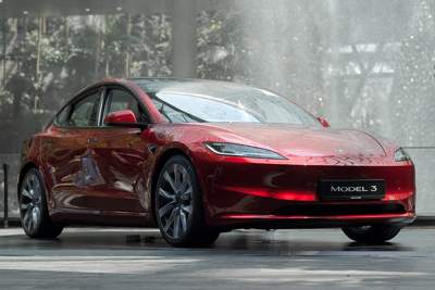 Catch the Tesla Model Y and Model 3 at VivoCity