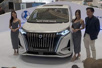 BYD previews luxury MPV, DENZA D9; launches refreshed Atto 3