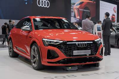Audi showcases the SQ8 e-tron and Q4 e-tron at Suntec