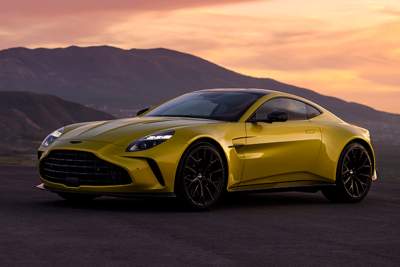 Aston Martin nets former Bentley CEO