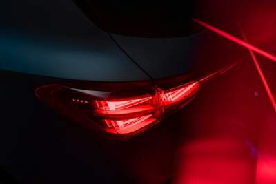 Cupra teases its new Formentor and Leon