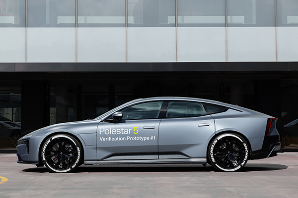 Polestar conducts extreme fast charge demonstration