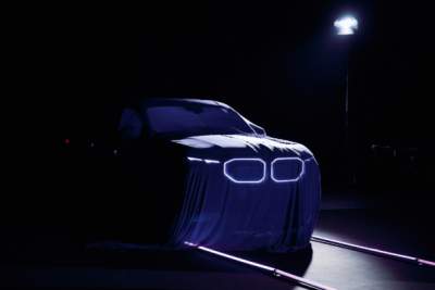BMW to show off Naomi Campbell-inspired XM at Cannes
