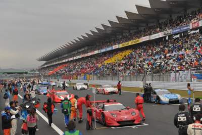 Nissan GTR wins Super GT championship at Fuji!