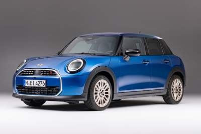 MINI reveals new Cooper 5 Door