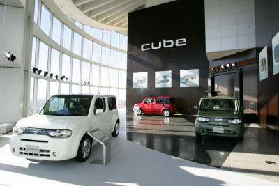 Nissan launches a new Cube!