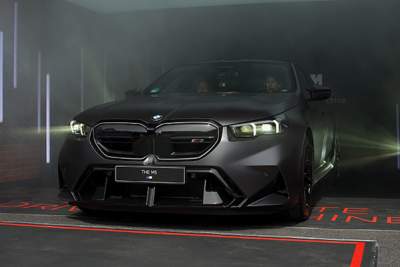 BMW M5 and X3 premiere at Goodwood