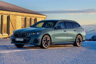 BMW i5 Touring arrives in Singapore