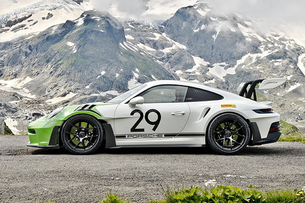 Porsche reveals one-off 911 GT3 RS