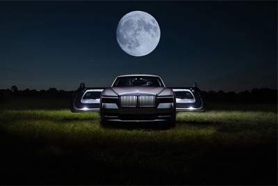 Rolls-Royce unveils Spectre Lunaflair by Bespoke commission