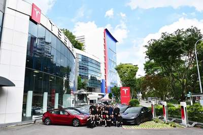 Tesla launches Refer and Earn programme in Singapore