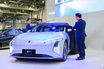 Quartet of new Dongfeng models showcased in Paris