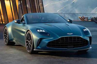 Aston Martin introduces the new Vantage Roadster