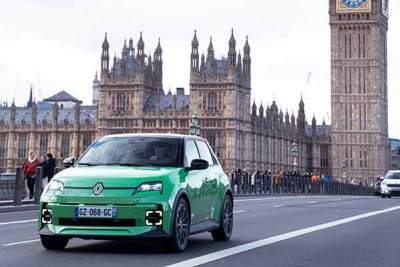Renault 5 E-Tech orders open for U.K. R Pass customers