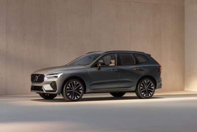 Volvo Cars unveils updated XC60