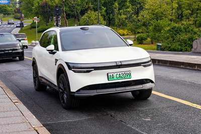 Zeekr 7X First Drive Review
