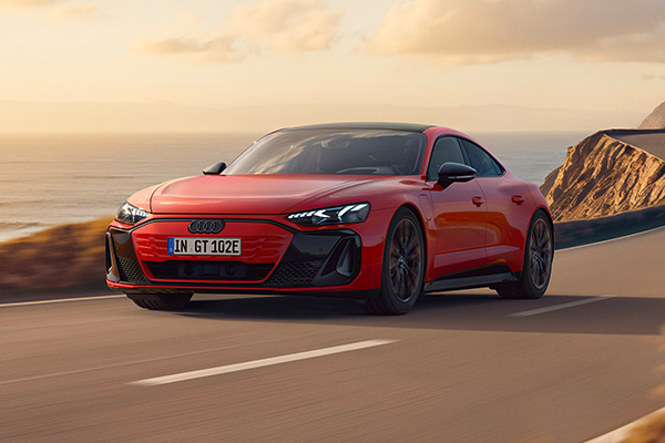 Audi rounds off e-tron GT family with new e-tron GT quattro