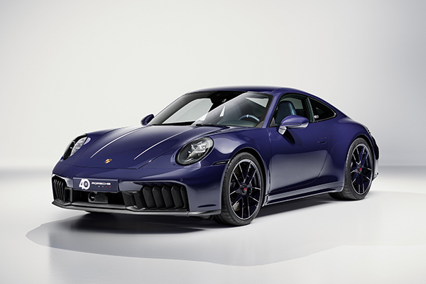 Porsche Italia celebrates 40th anniversary with two models