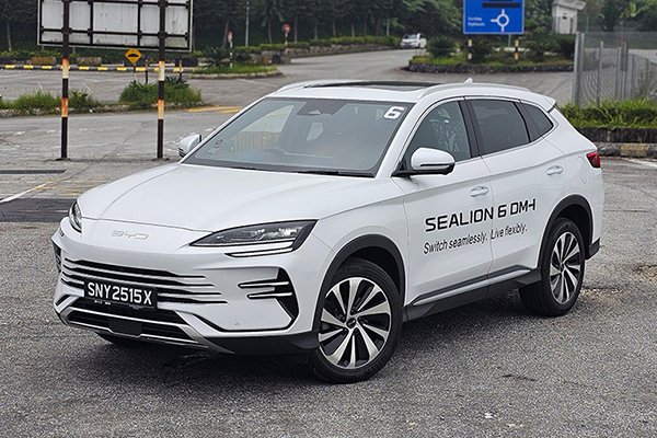 BYD opens order books for upcoming Sealion 6 DM-i in SG