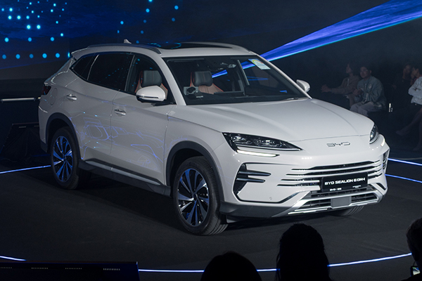 BYD Sealion 6 rolls into Singapore, first PHEV from BYD here