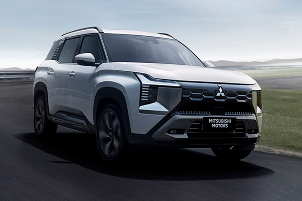 Mitsubishi premieres all-new Destinator in Indonesia