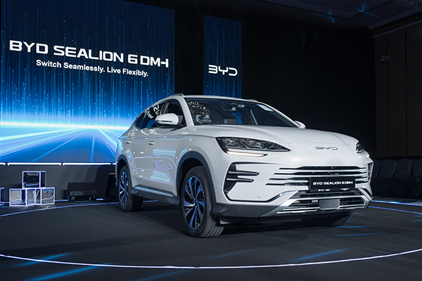 explore new car guides image