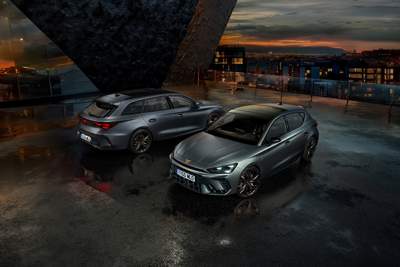 Cupra U.K. enhances lineup with Leon Shadow edition