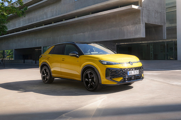 Second generation Volkswagen T-Roc makes world premiere